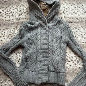 american eagle cable knit sweat